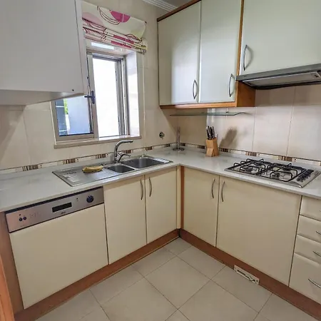 Quintaloes, 5 Mins From Old Town *