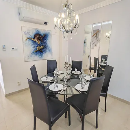 Quintaloes, 5 Mins From Old Town Semesterbostad Albufeira