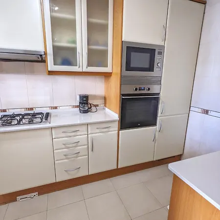 Holiday home Quintaloes, 5 Mins From Old Town *