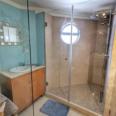 Hébergement de vacances Quintaloes, 5 Mins From Old Town